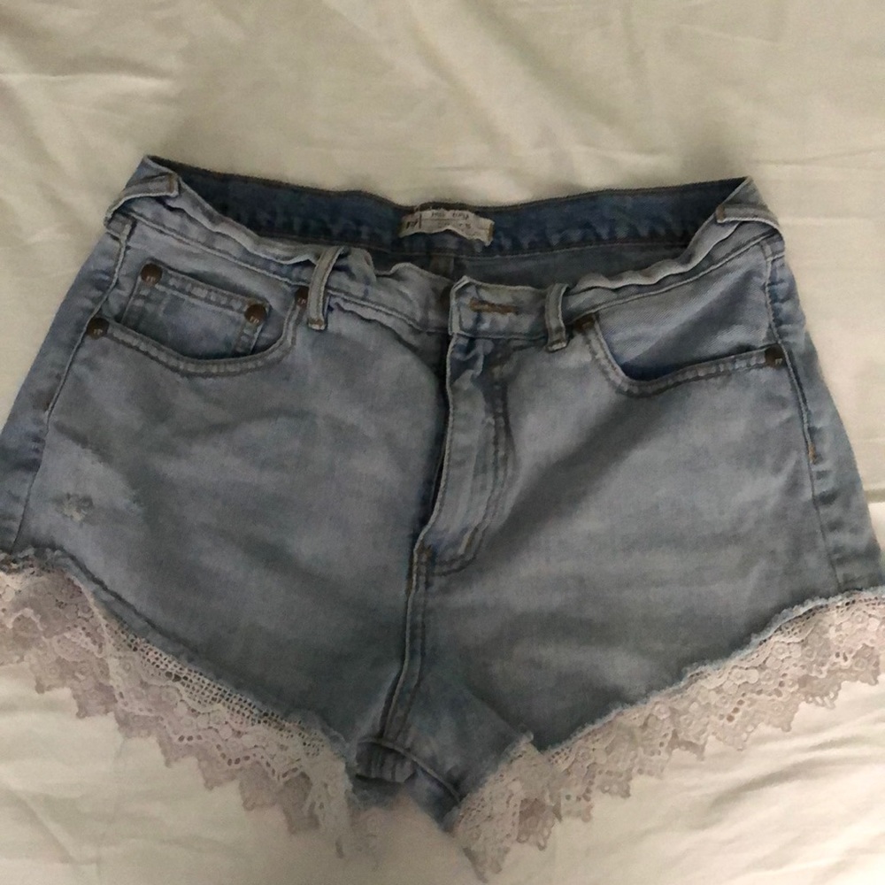 Free People lace trim shorts